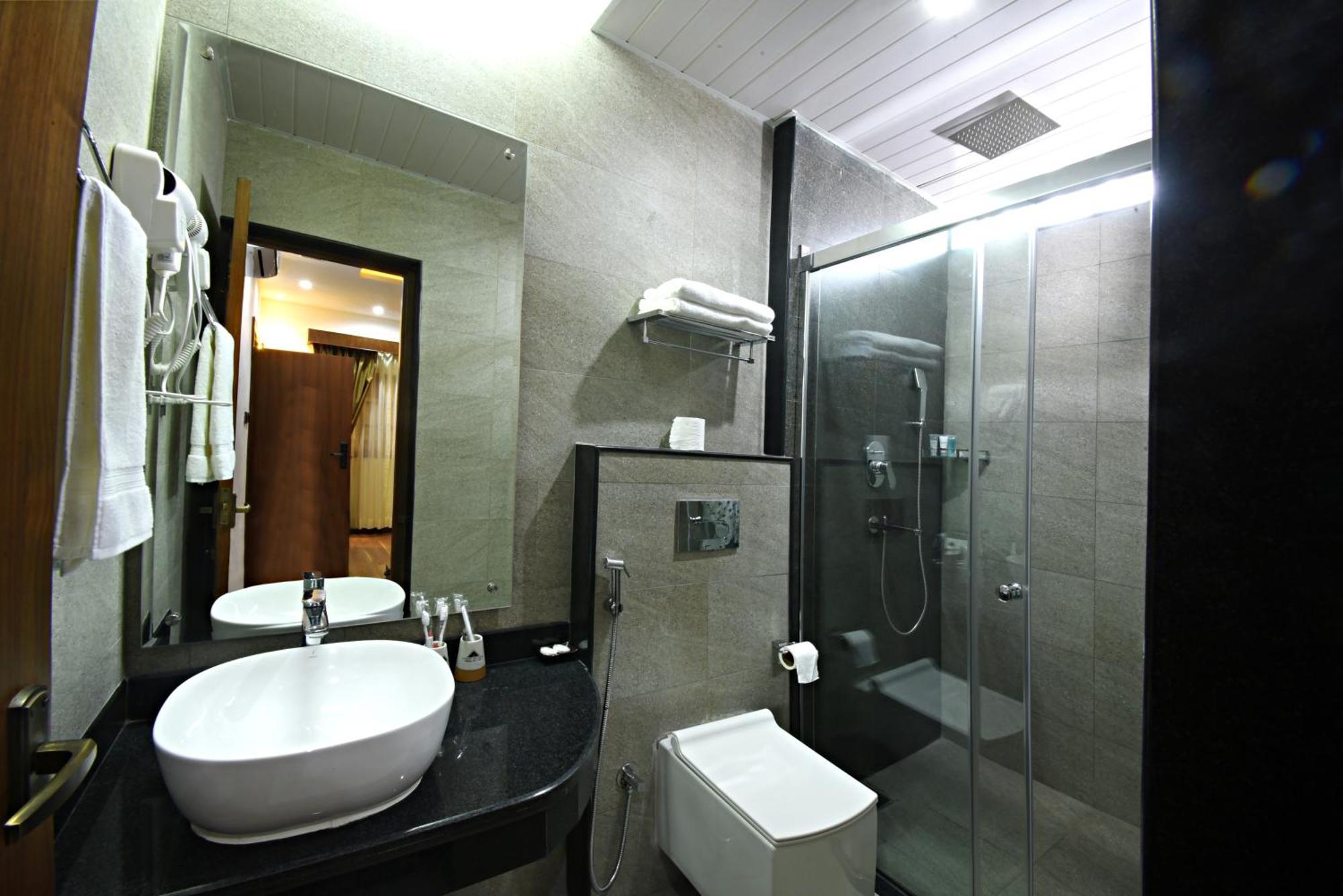 Everest Boutique Hotel Kathmandu Exterior foto